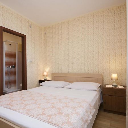 Apartments Vukicevic Brodarica Šibenik Kültér fotó